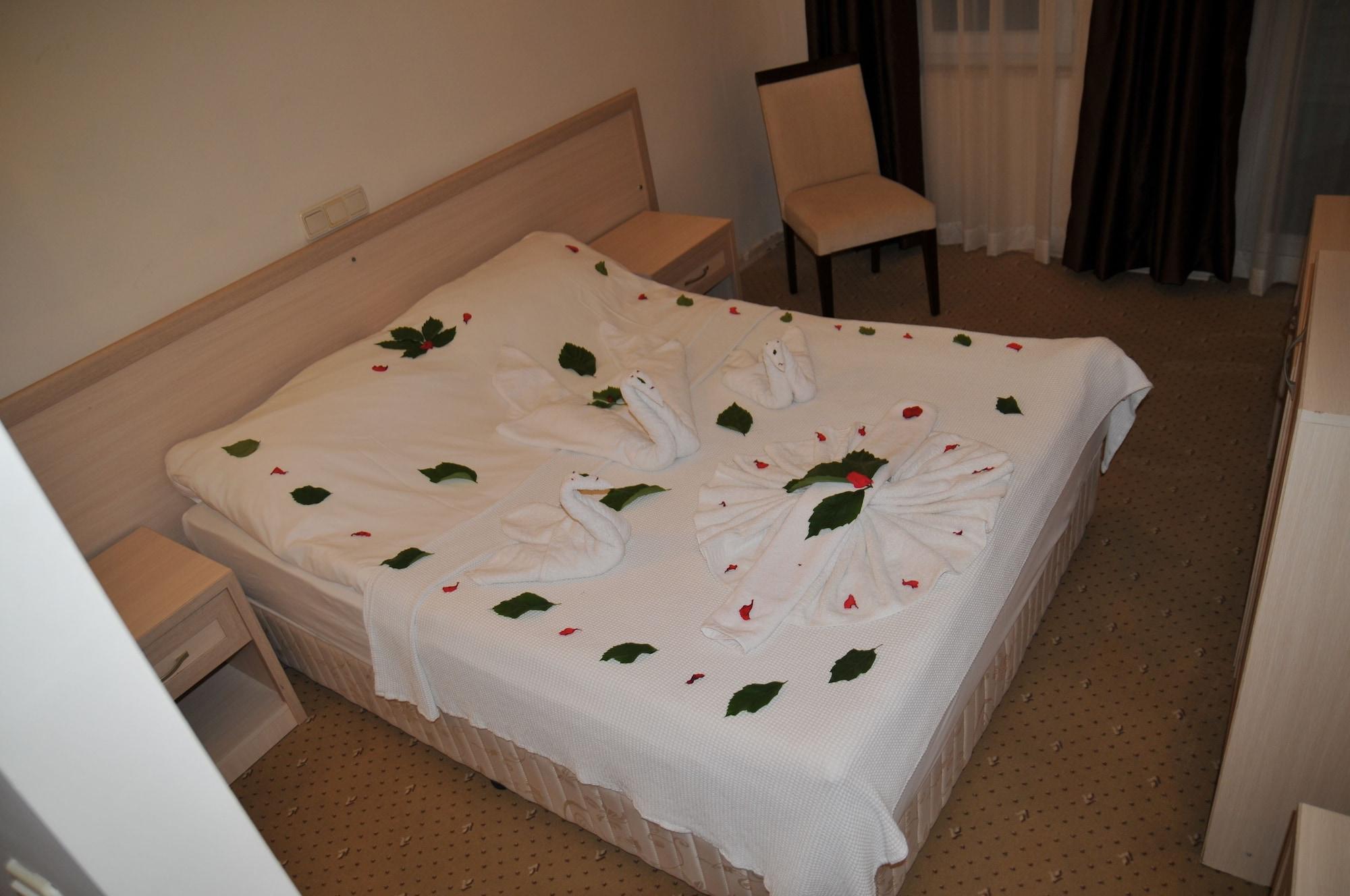 Mikado Hotel Mahmutlar Extérieur photo