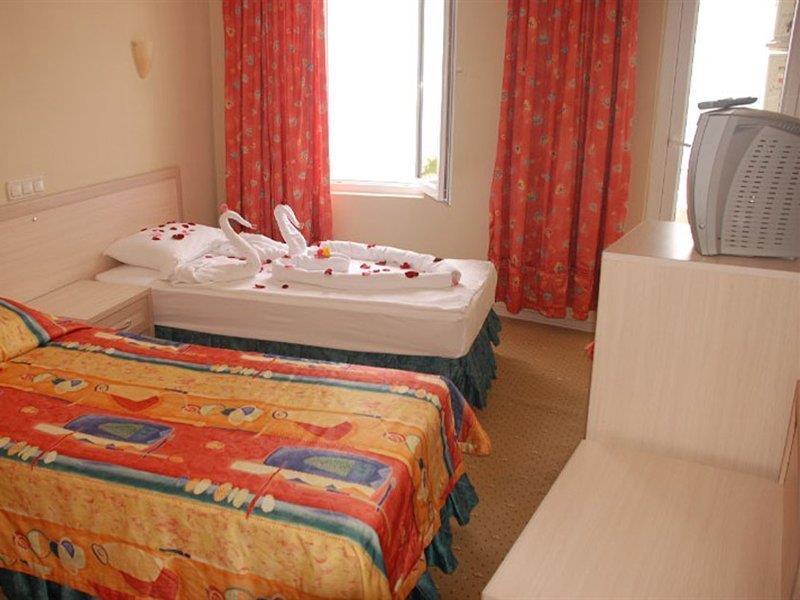 Mikado Hotel Mahmutlar Extérieur photo